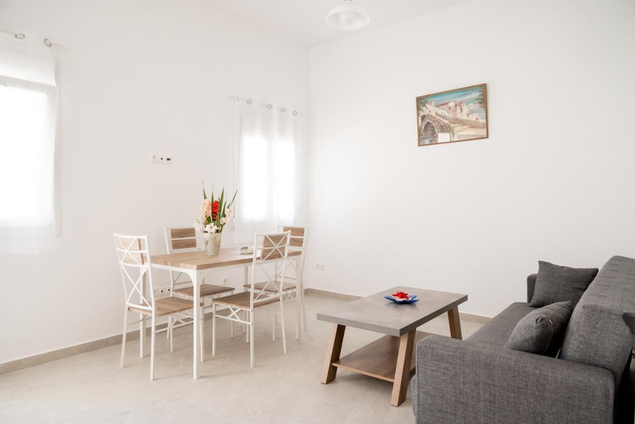 Spilia Apartments & Suites Mykonos Agrari  Exteriör bild