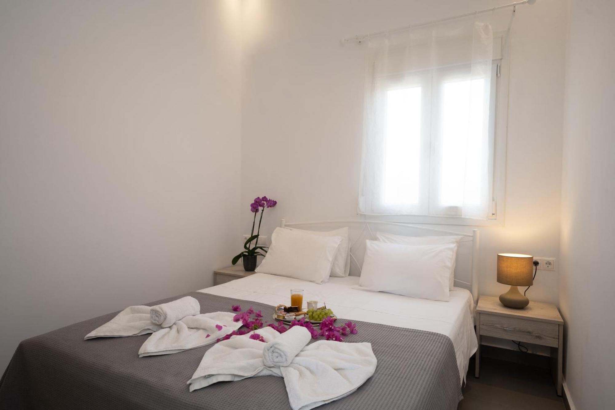 Spilia Apartments & Suites Mykonos Agrari  Exteriör bild