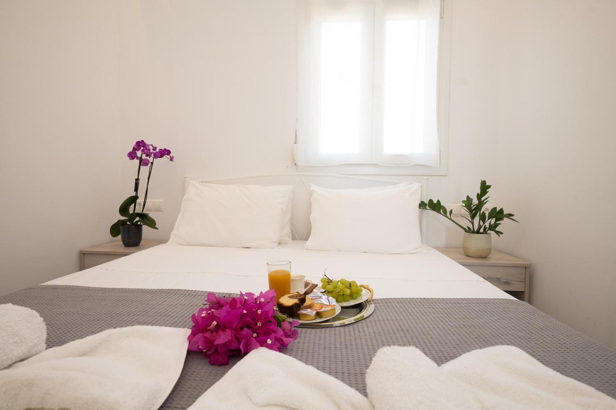 Spilia Apartments & Suites Mykonos Agrari  Exteriör bild