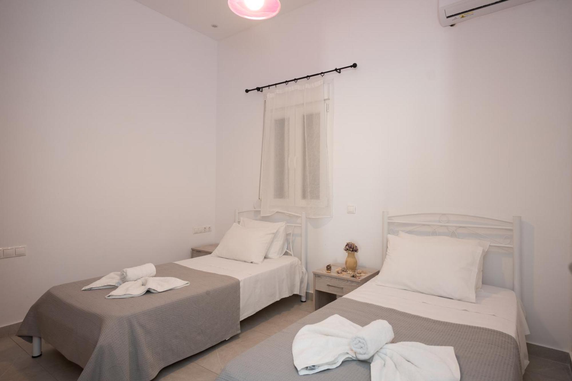 Spilia Apartments & Suites Mykonos Agrari  Exteriör bild